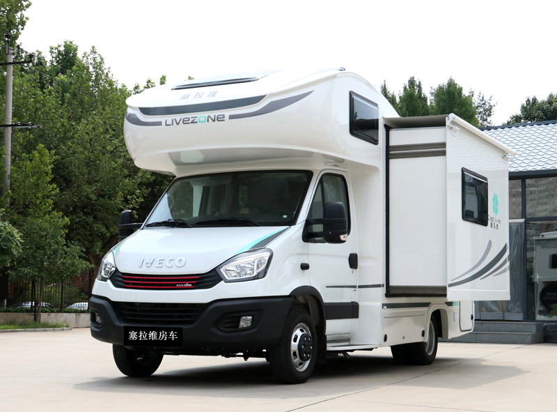 國六款塞拉維房車可以預(yù)定還有28000配置贈(zèng)送