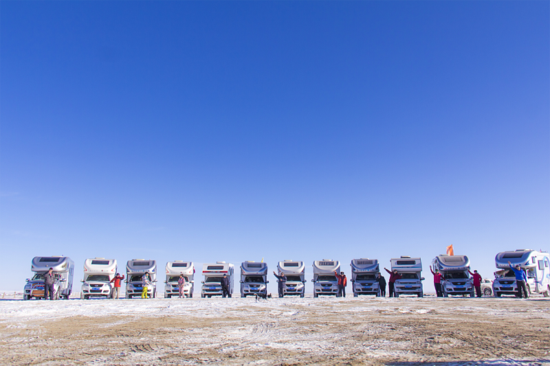 覽眾房車“追逐夢(mèng)想，綠色旅行”倡議