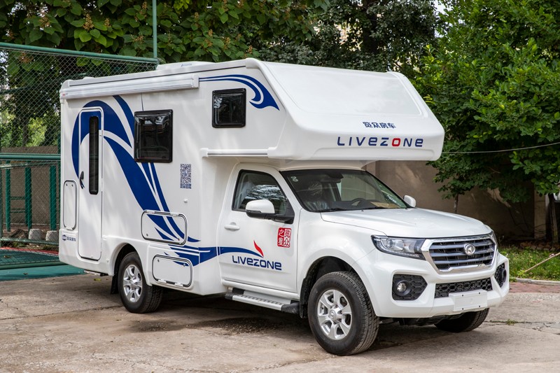 房車旅行，面對(duì)復(fù)雜路況四驅(qū)是必選