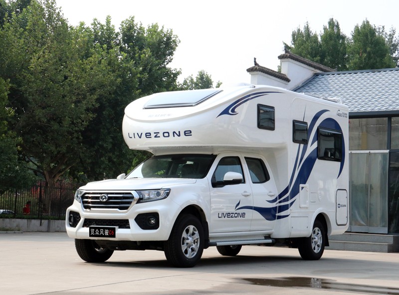 房車旅行，面對(duì)復(fù)雜路況四驅(qū)是必選