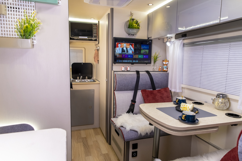 C2本就能開這款房車、動力強(qiáng)勁