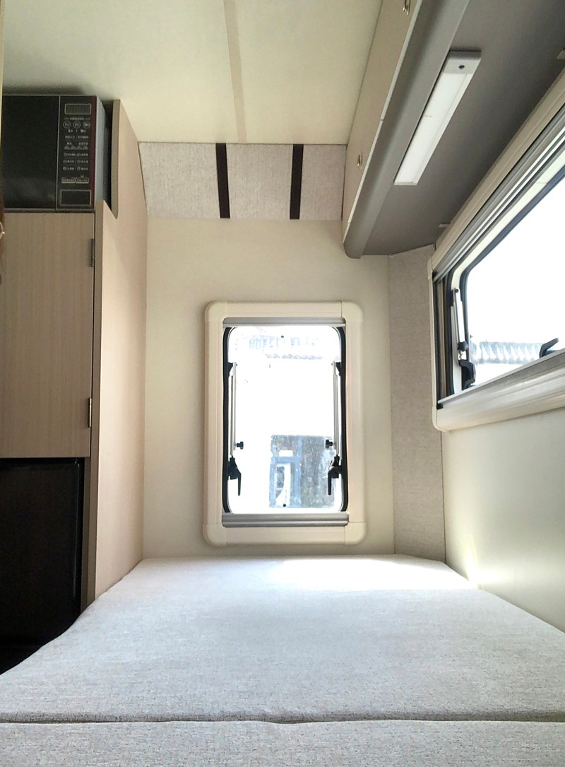 一家四口出行，這款房車非常合適