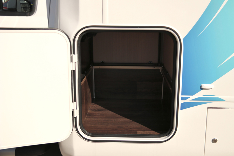 吞得下旅行裝備，房車有它才給力