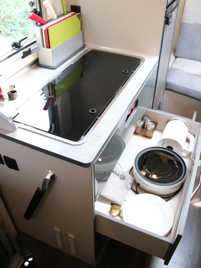 舉國歡慶，房車出行您一定要注意