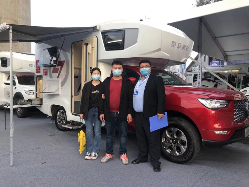 性能滿格，自由炮憑實(shí)力圈粉