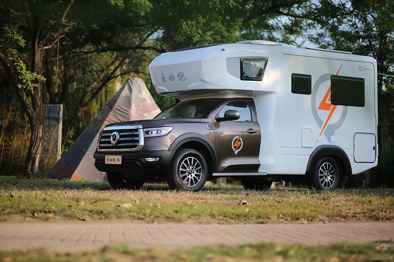 四驅強者，這幾款房車無畏崎嶇