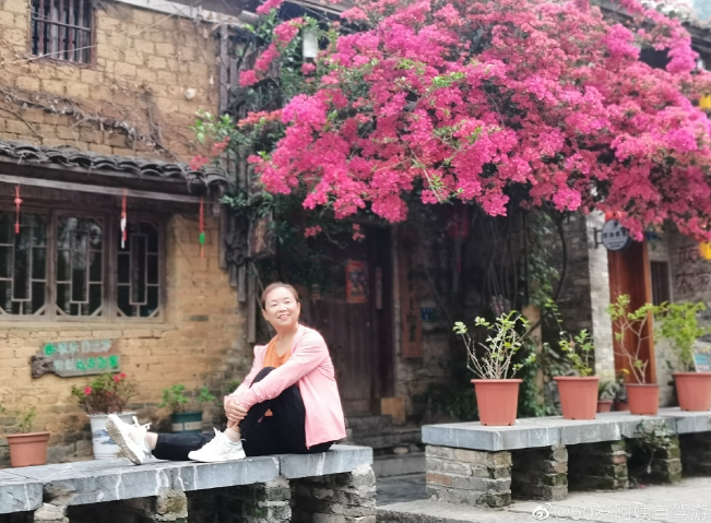 生如逆旅，一車以航：自駕游100多個城市 后半生為自己而活 58歲阿姨的逐夢之旅