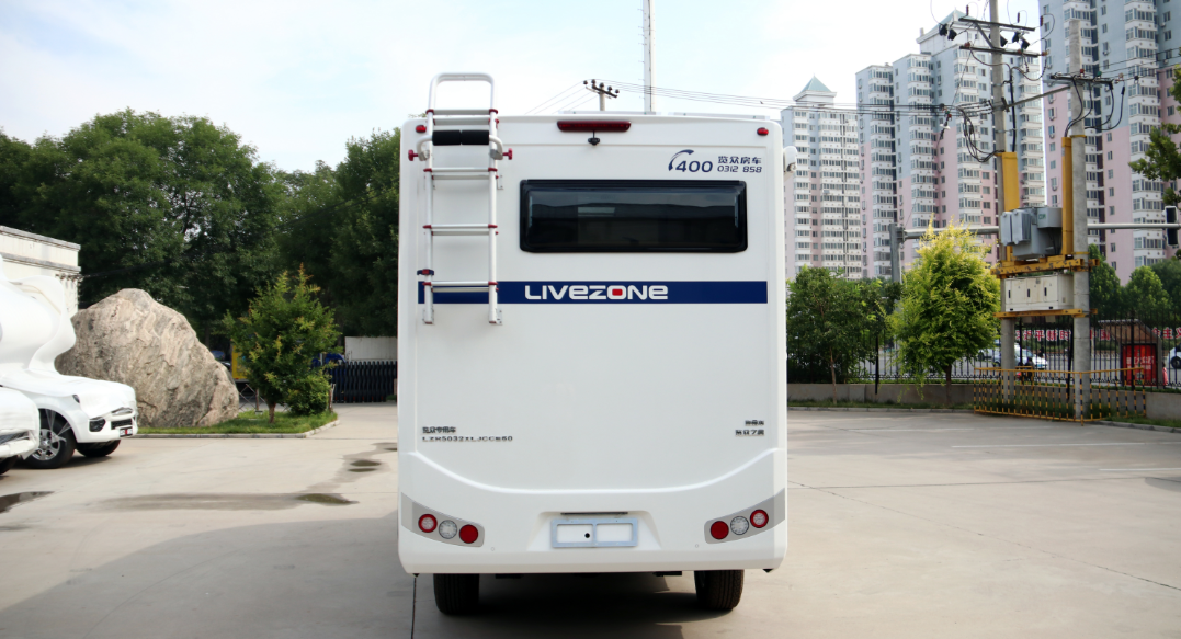 分時四驅(qū)、超大空間、一代經(jīng)典——風駿C7！