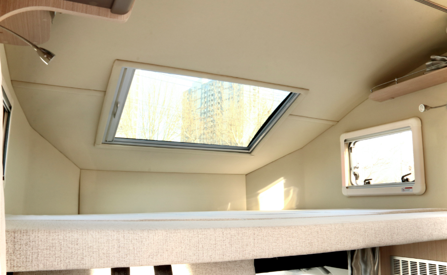 分時四驅(qū)、超大空間、一代經(jīng)典——風駿C7！