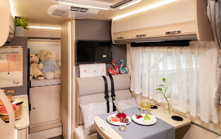 分時四驅(qū)、超大空間、一代經(jīng)典——風駿C7！