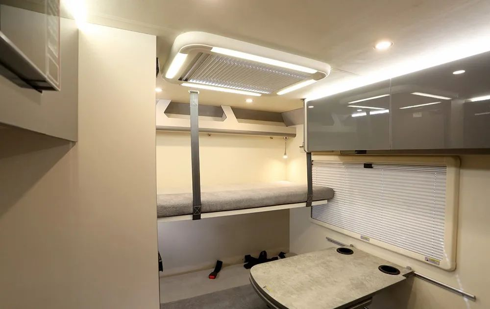 氣場(chǎng)全開！駱駝房車最強(qiáng)全明星陣容，齊了！