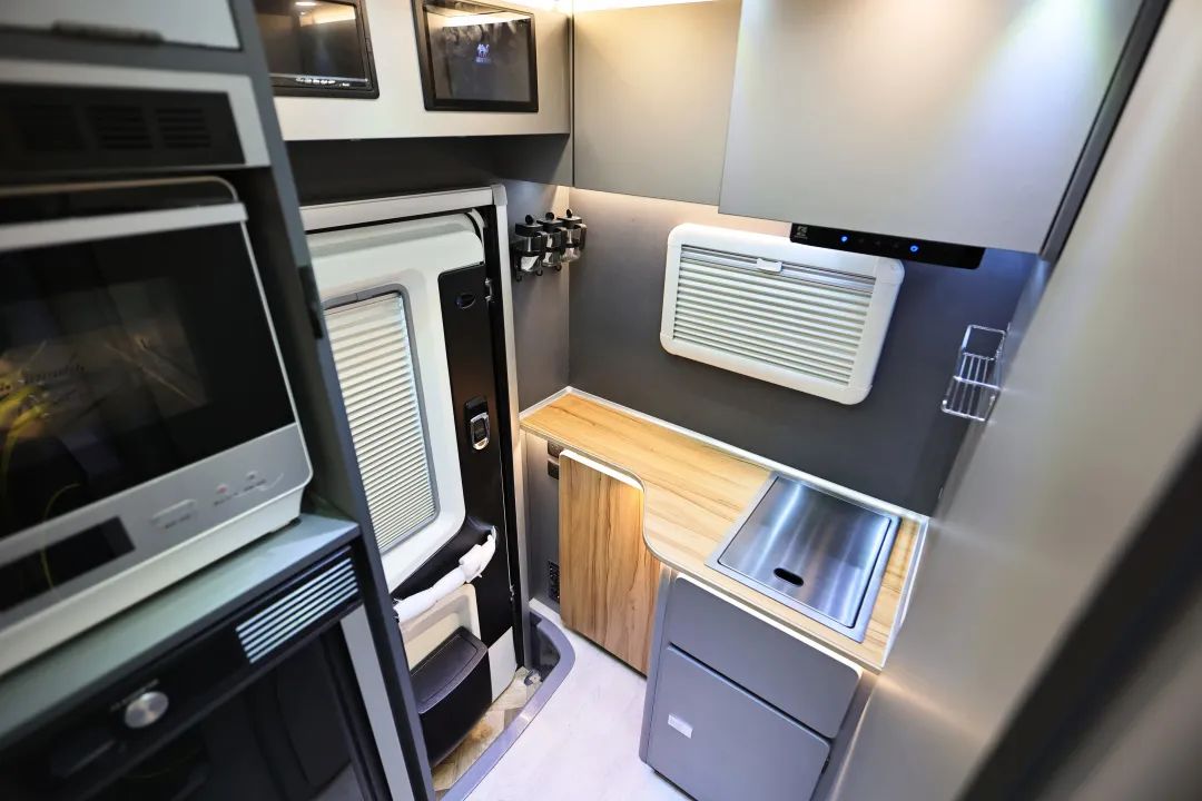 什么時(shí)候你最想擁有一臺(tái)房車(chē)？