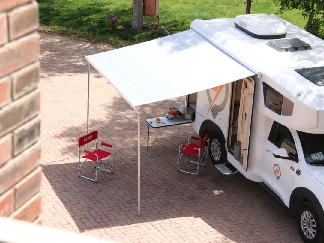 精致化露營“選手”，將吃住行融為一體，適合1~2人四季旅行