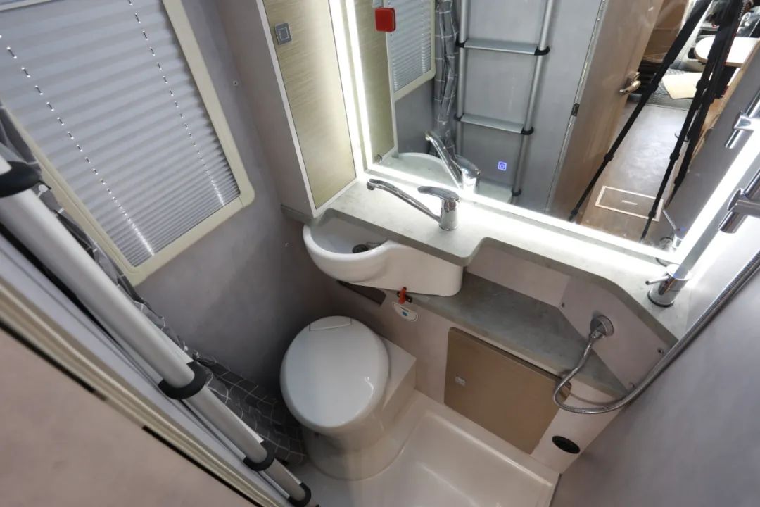 向“偽性價比”房車出擊，第五代塞拉維來襲！